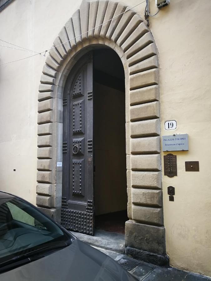 Traviata Appartamento Storico - Palazzo Tolomei Florence Luaran gambar